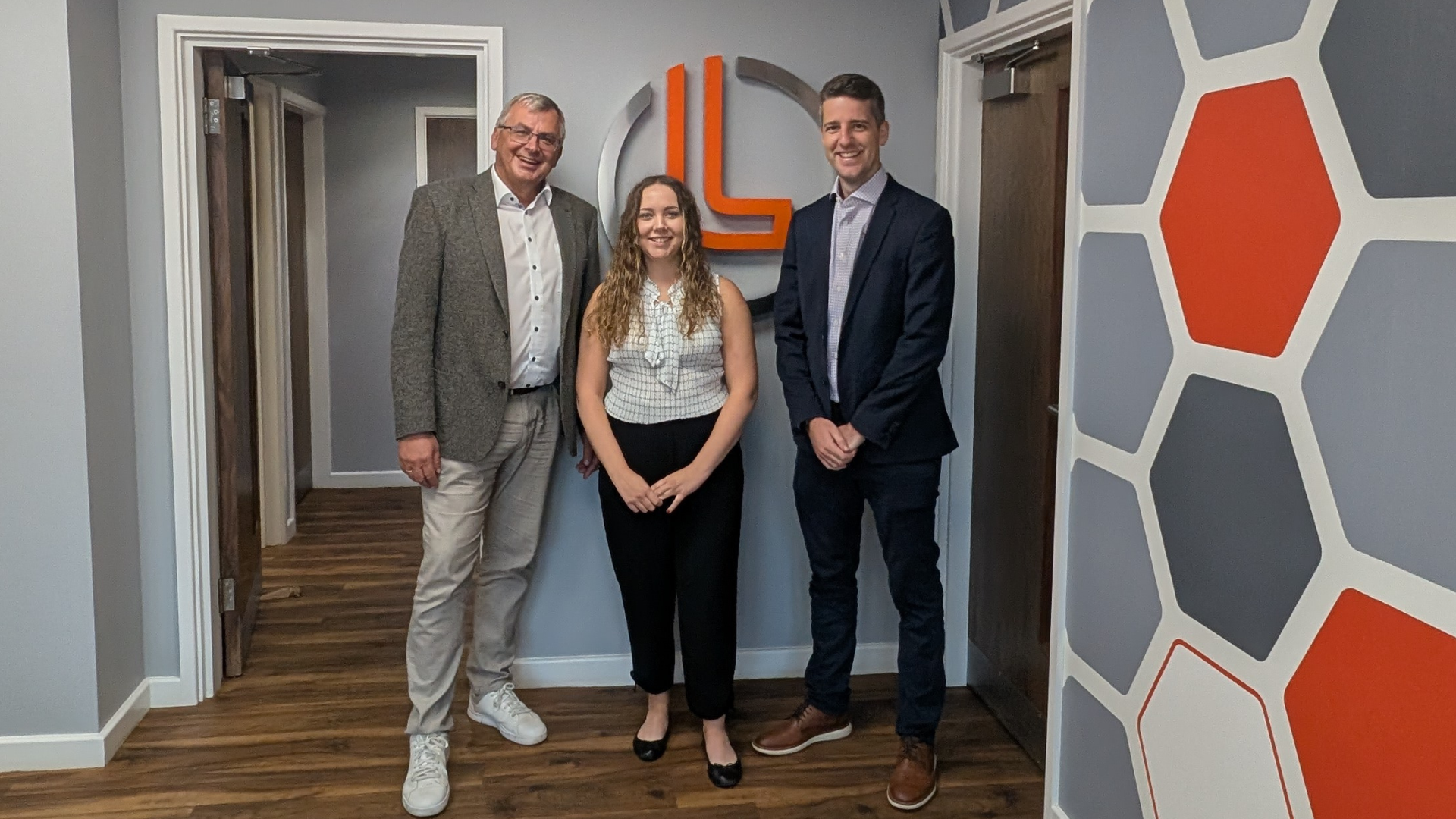 The Lawrence Industries polymer team with Klaus from LUH to mark the beginning of the partnership